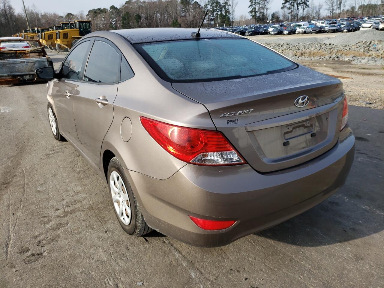 Photo 3 from auction – 2014 HYUNDAI ACCENT GLS with VIN KMHCT4AE8EU677234