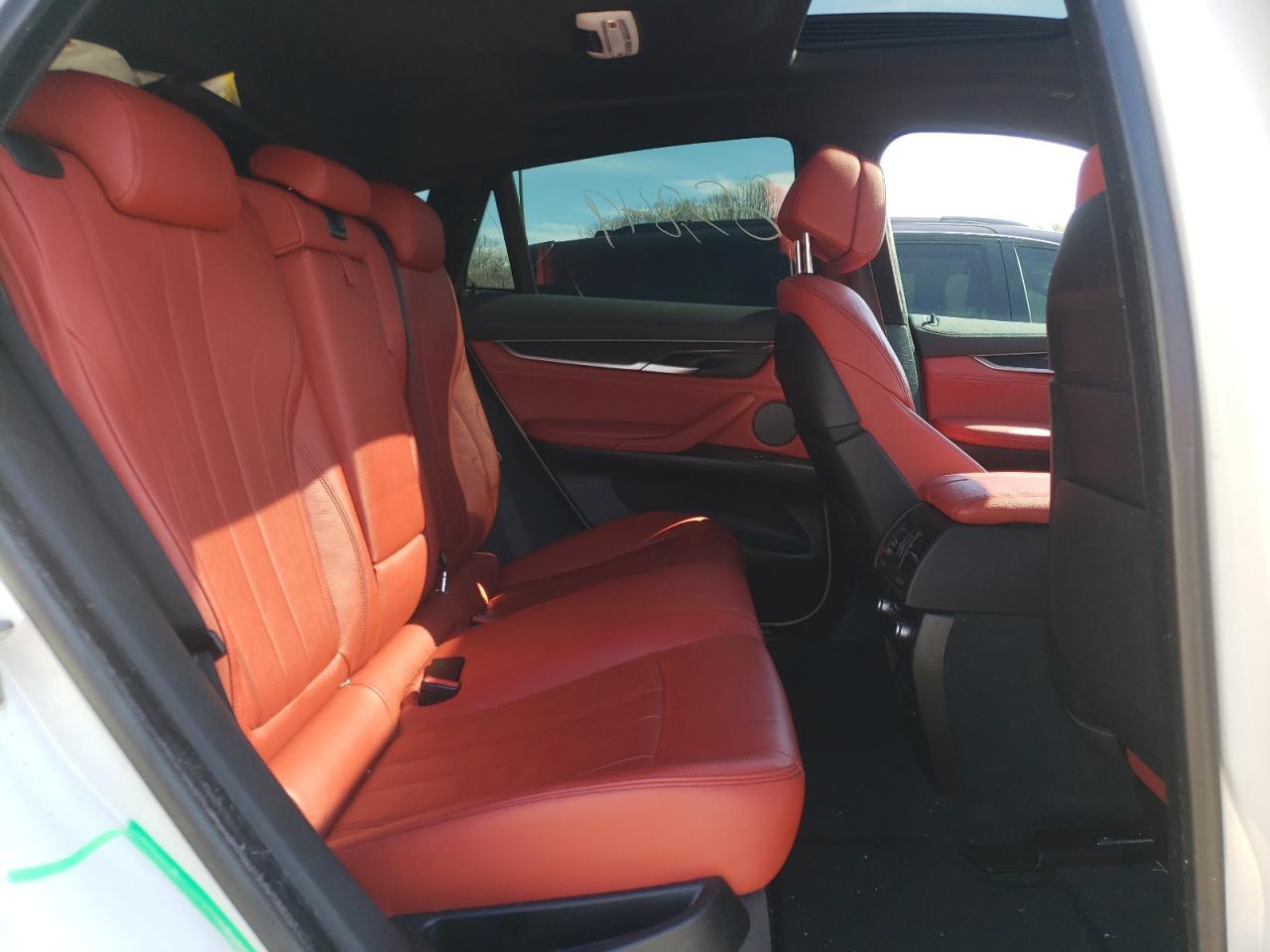 Photo 6 from auction – 2018 BMW X6 XDRIVE3 with VIN 5UXKU2C52J0X49012