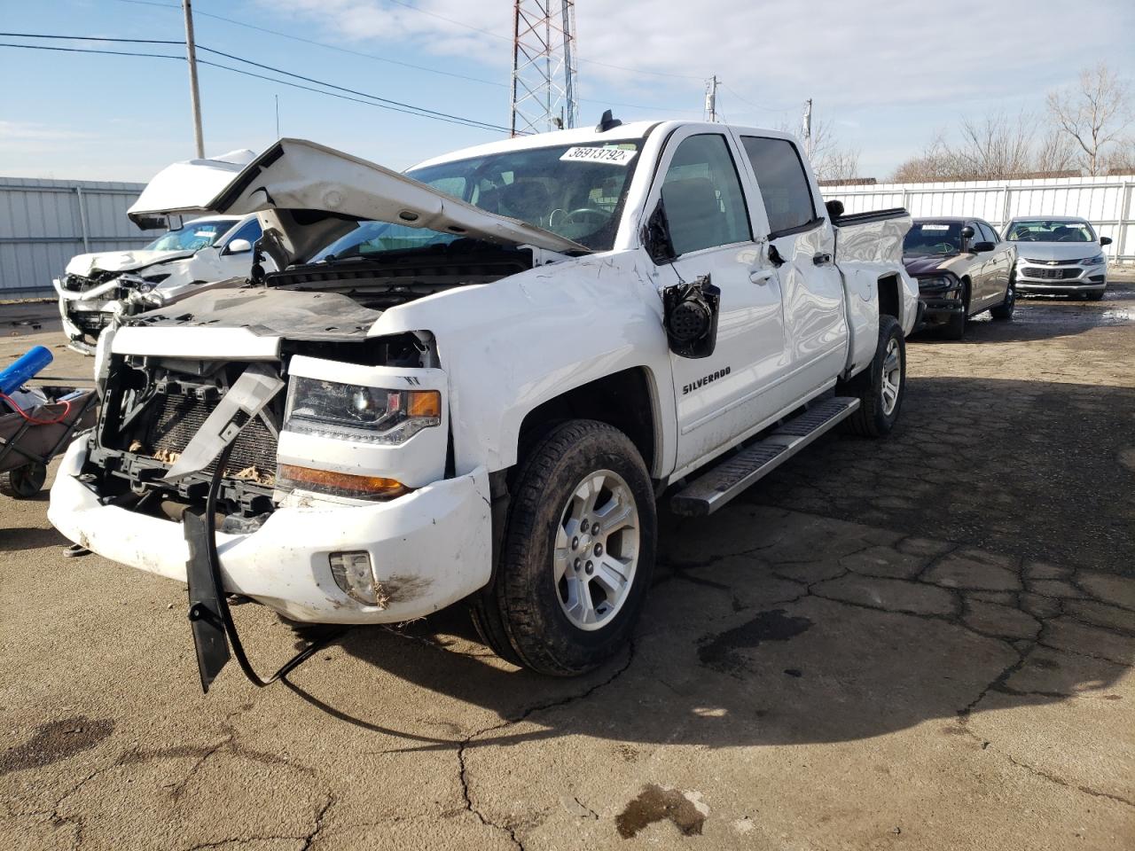 Photo 2 from auction – 2016 CHEVROLET SILVERADO with VIN 3GCUKREC3GG379634