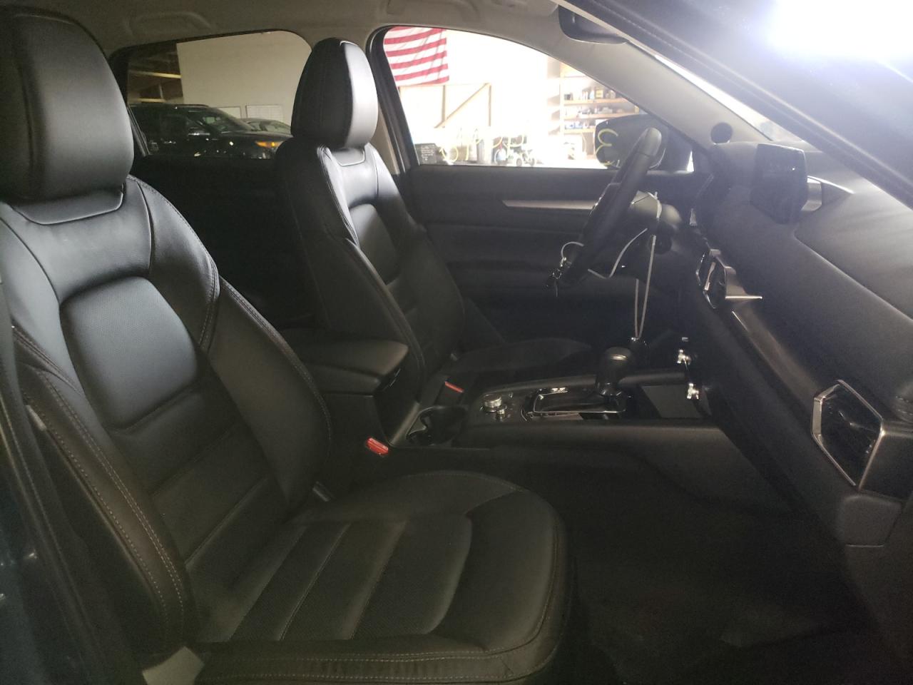 Photo 5 from auction – 2021 MAZDA CX-5 TOURI with VIN JM3KFBCM4M1494968