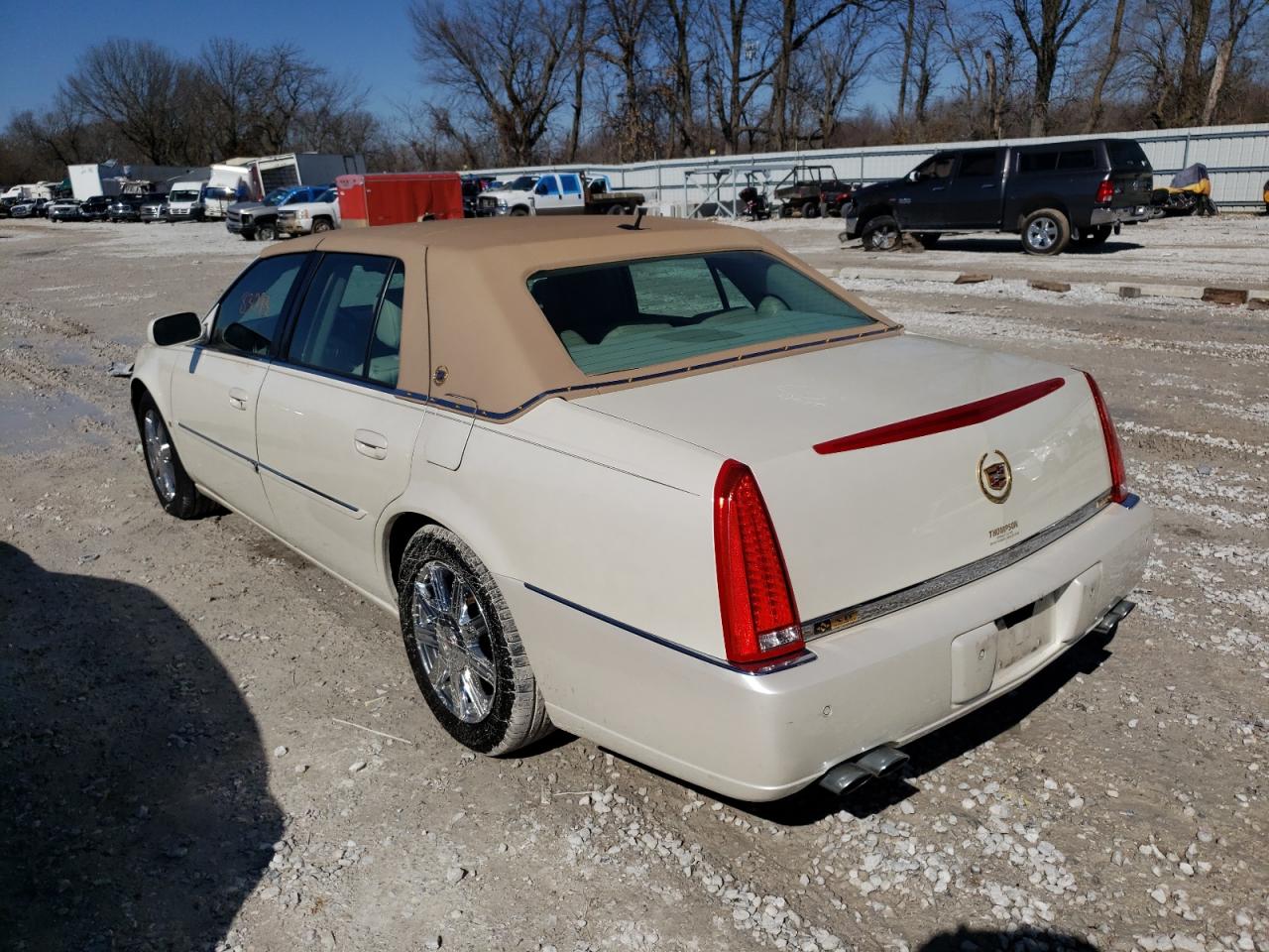 Photo 3 from auction – 2008 CADILLAC DTS with VIN 1G6KD57Y48U191533