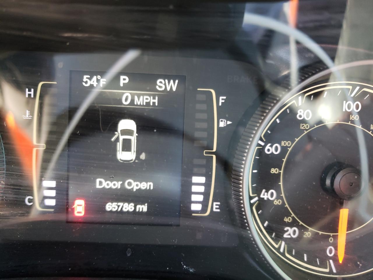 Photo 8 from auction – 2018 JEEP CHEROKEE L with VIN 1C4PJMCBXJD570095