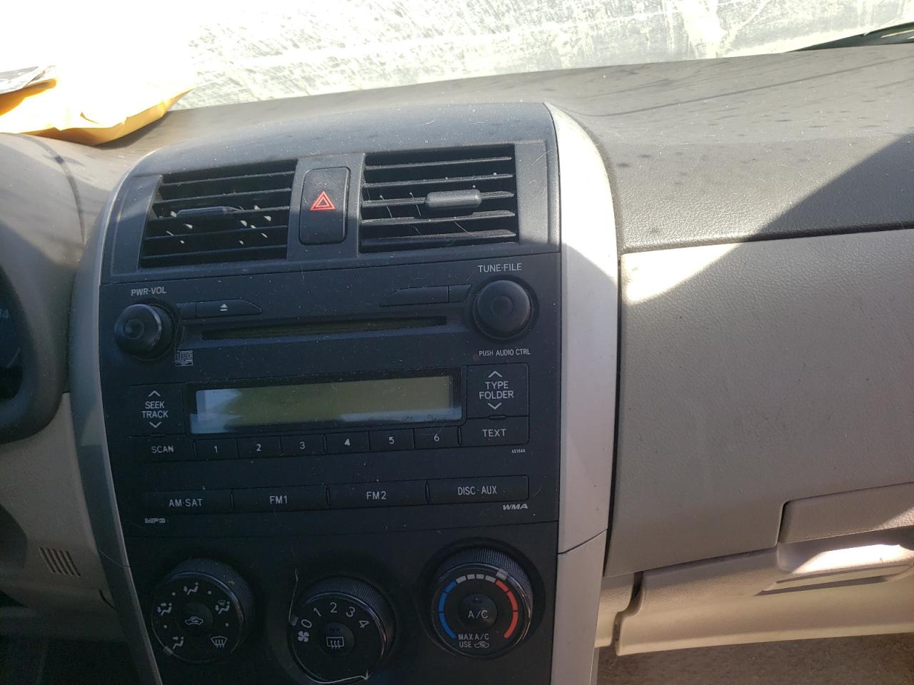 Photo 9 from auction – 2009 TOYOTA COROLLA BA with VIN 1NXBU40E89Z123790