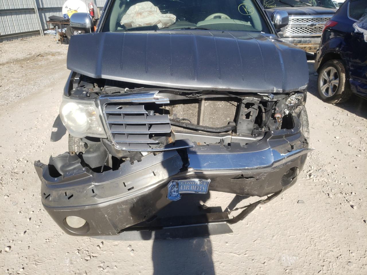 Photo 7 from auction – 2007 CHRYSLER ASPEN LIMI with VIN 1A8HW58267F546869