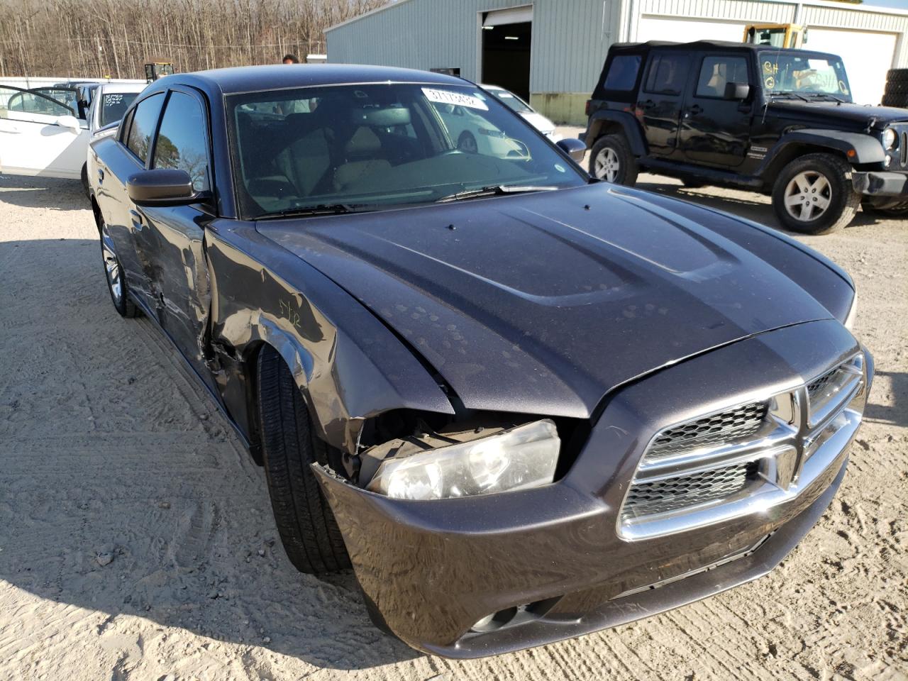 DODGE CHARGER 2013 with VIN 2C3CDXHG5DH563935 - Photo from auction