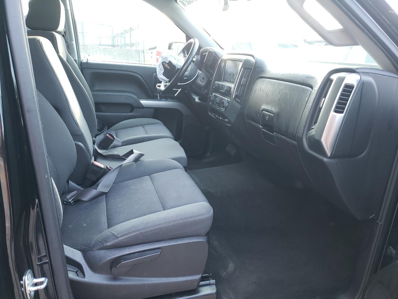 Photo 5 from auction – 2017 CHEVROLET SILVERADO with VIN 1GCVKREC0HZ134070