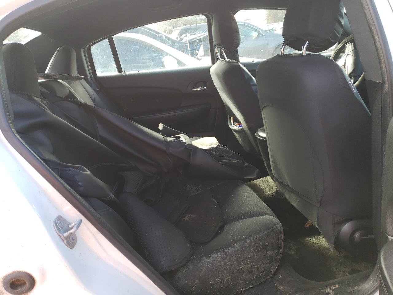 Photo 6 from auction – 2014 CHRYSLER 200 LX with VIN 1C3CCBAB1EN210086
