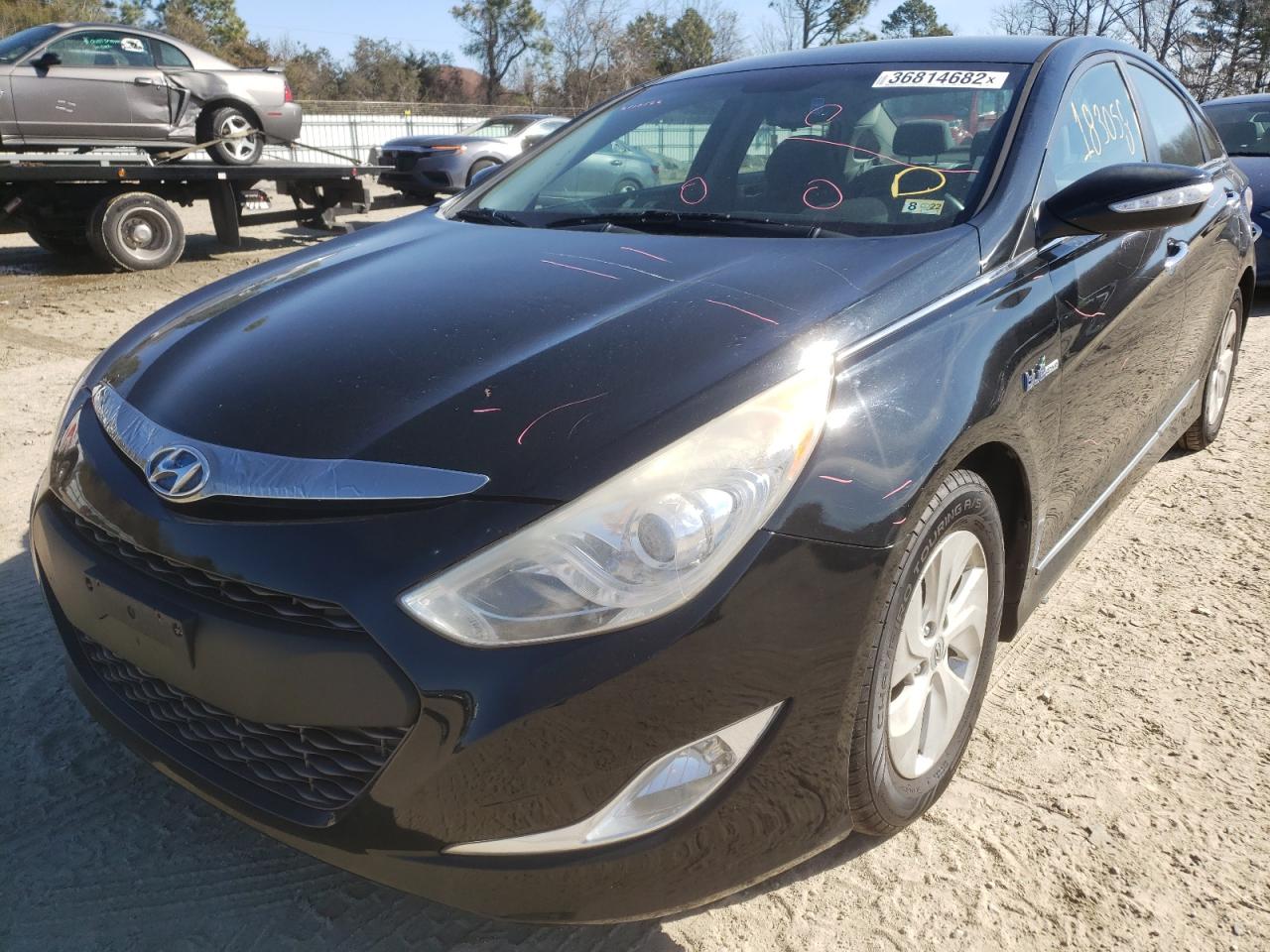 Photo 2 from auction – 2013 HYUNDAI SONATA HYB with VIN KMHEC4A49DA074650
