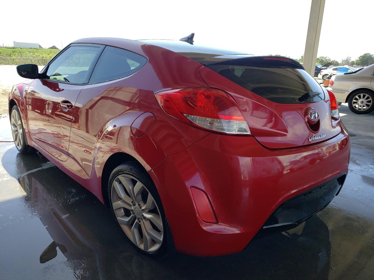 Photo 3 from auction – 2012 HYUNDAI VELOSTER with VIN KMHTC6AD0CU082023