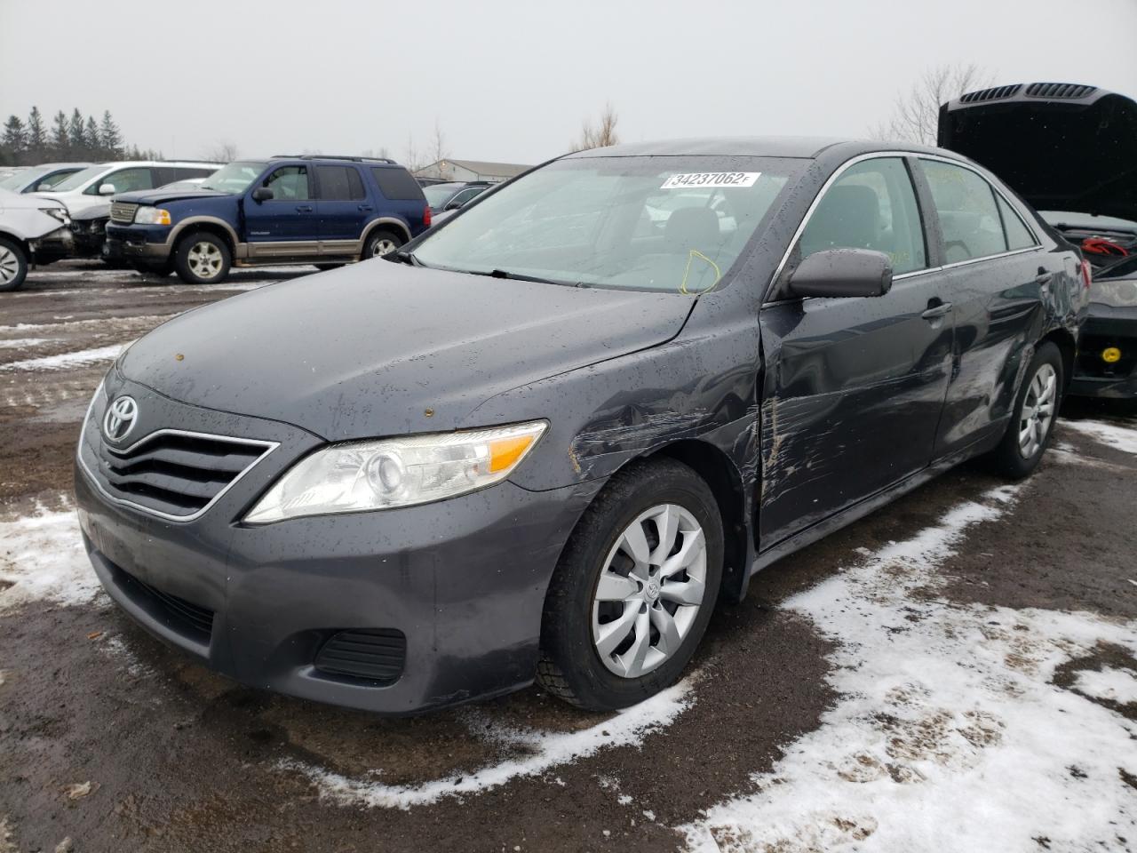 Photo 2 from auction – 2010 TOYOTA CAMRY BASE with VIN 4T1BF3EK0AU002601