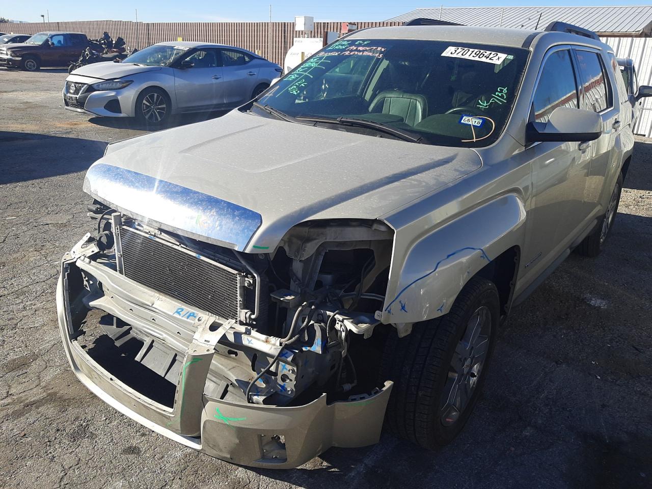Photo 2 from auction – 2013 GMC TERRAIN SL with VIN 2GKALUEK4D6202256