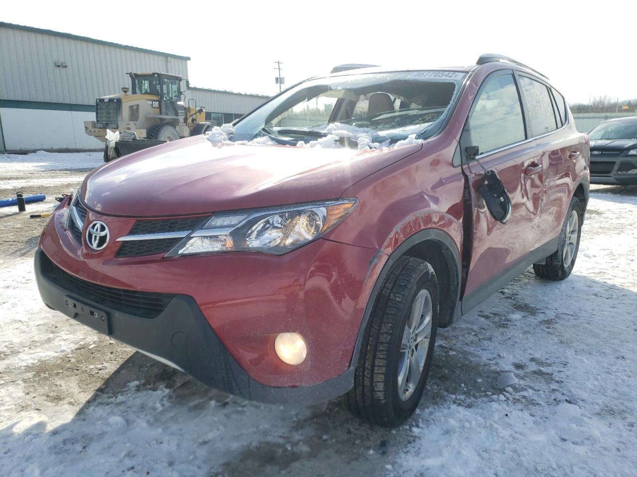 Photo 2 from auction – 2015 TOYOTA RAV4 XLE with VIN JTMRFREV2FJ037939