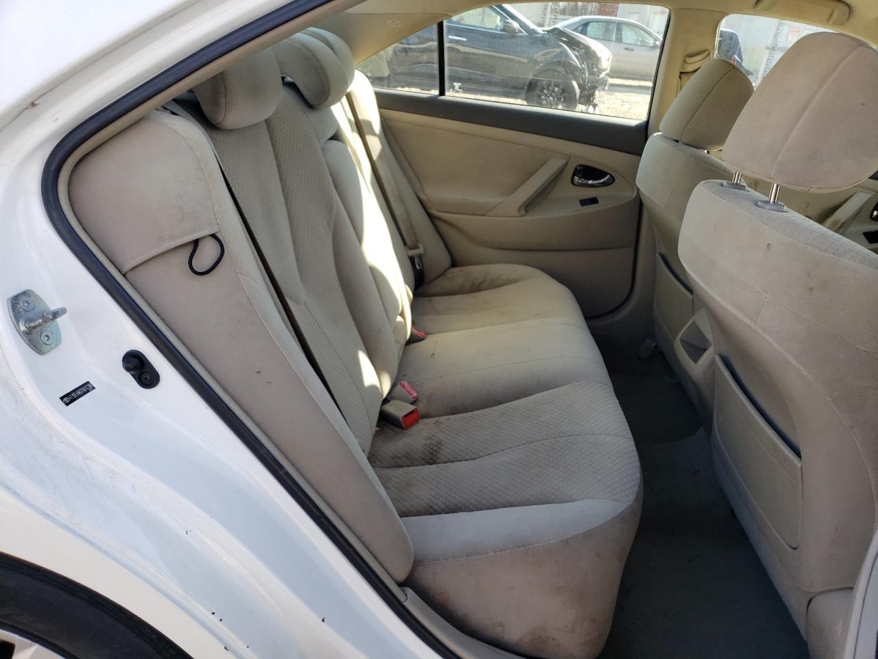 Photo 6 from auction – 2007 TOYOTA CAMRY CE with VIN 4T1BE46K07U617388