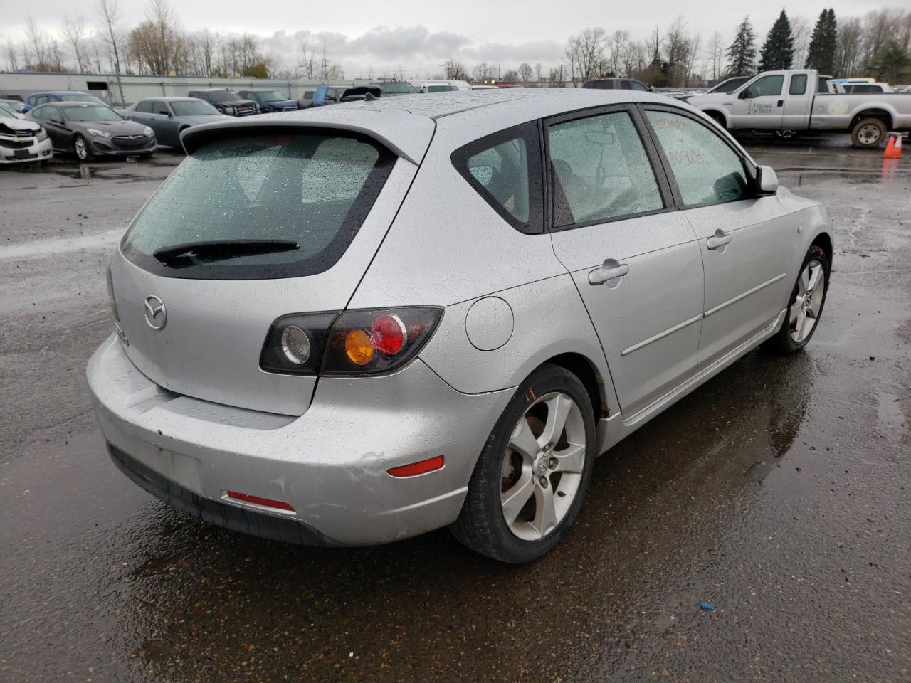 Photo 4 from auction – 2004 MAZDA 3 HATCHBAC with VIN JM1BK343141103212