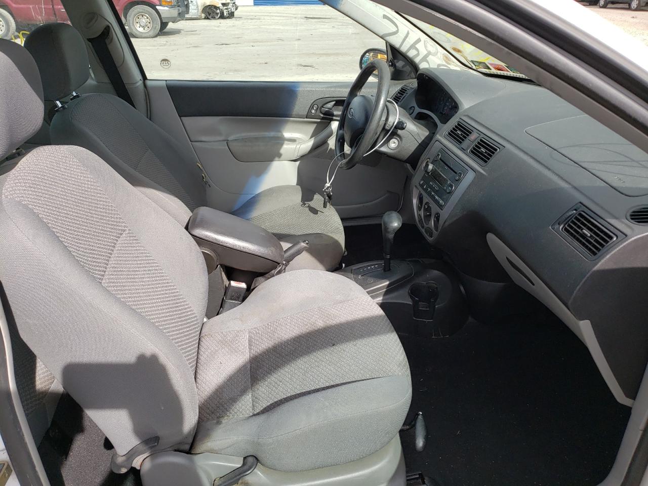 Photo 5 from auction – 2005 FORD FOCUS ZX3 with VIN 3FAFP31N85R134236