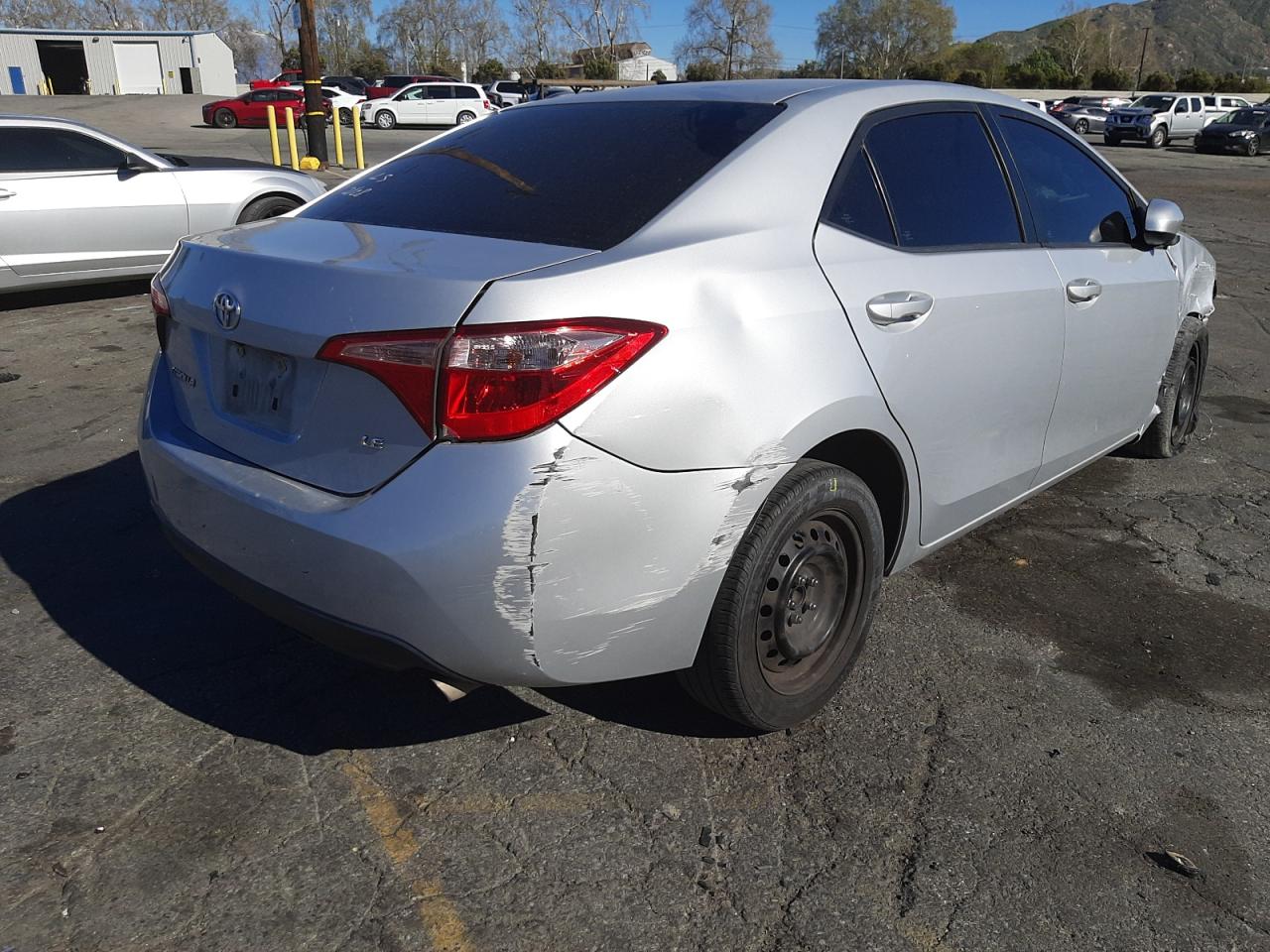 Photo 4 from auction – 2019 TOYOTA COROLLA L with VIN 2T1BURHE8KC157933