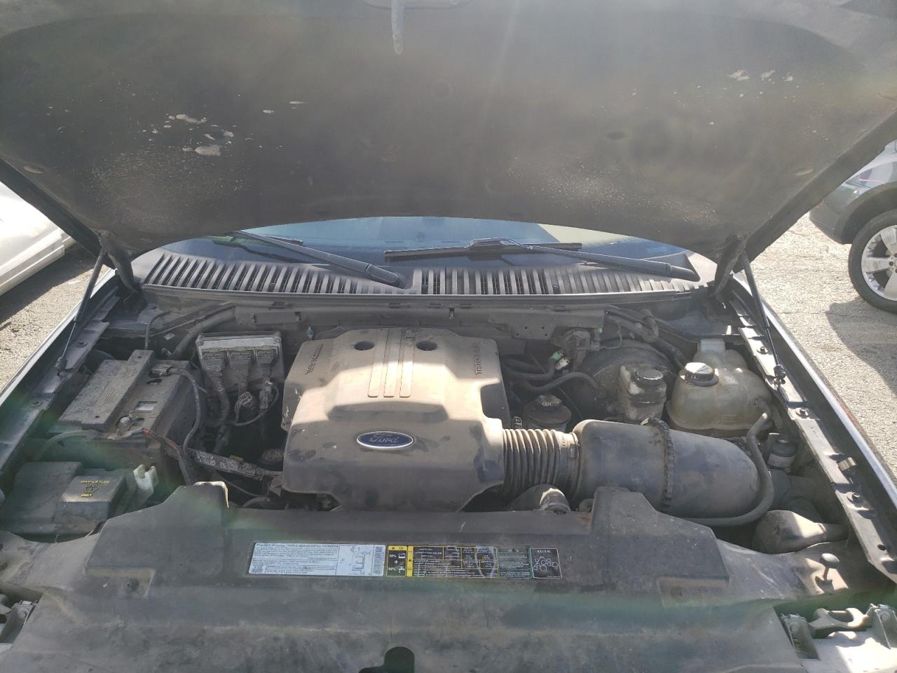 Photo 7 from auction – 2003 FORD EXPEDITION with VIN 1FMRU15W43LB77390