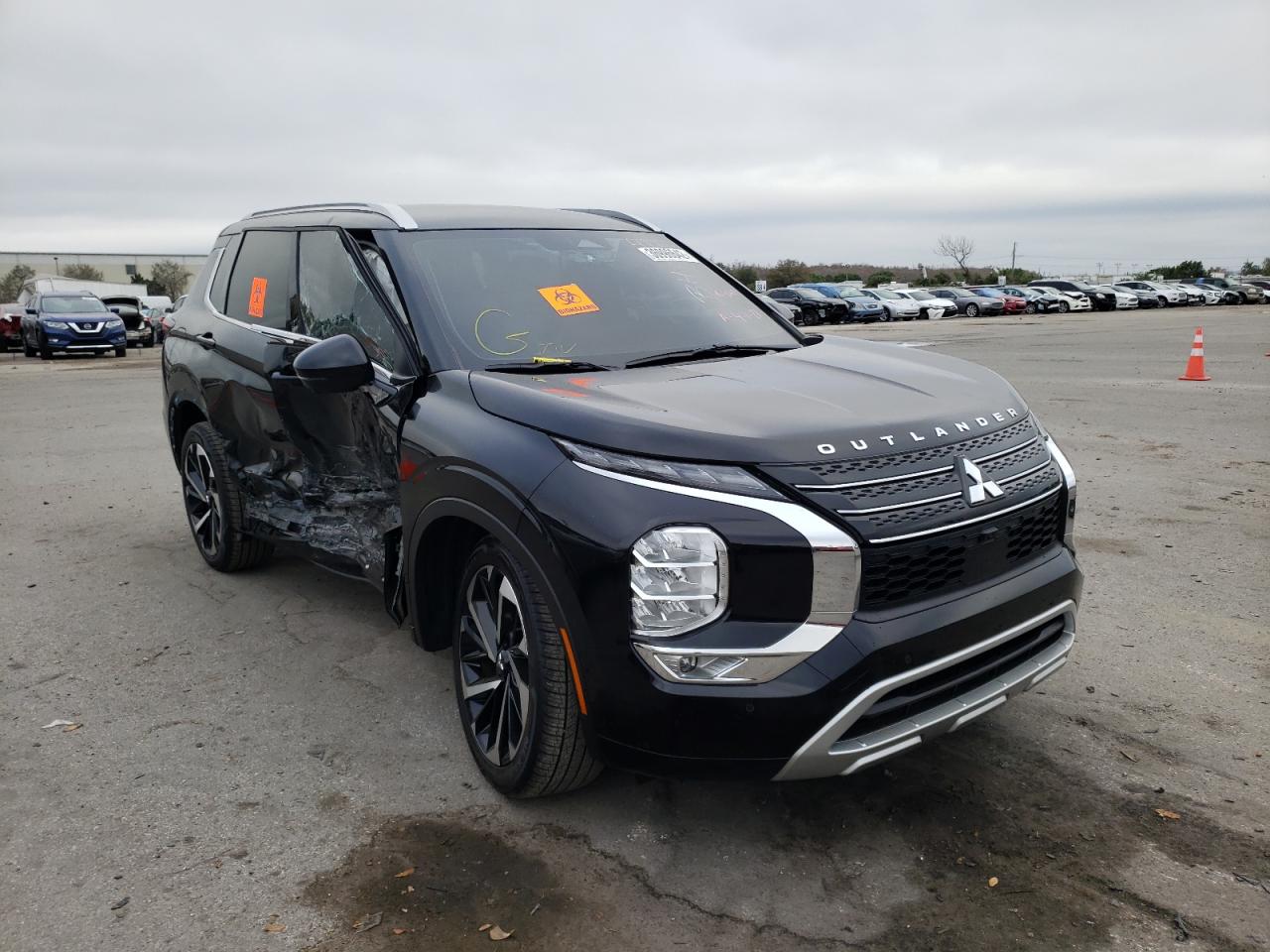 MITSUBISHI OUTLANDER 2022 with VIN JA4J3VA82NZ022964 - Photo from auction