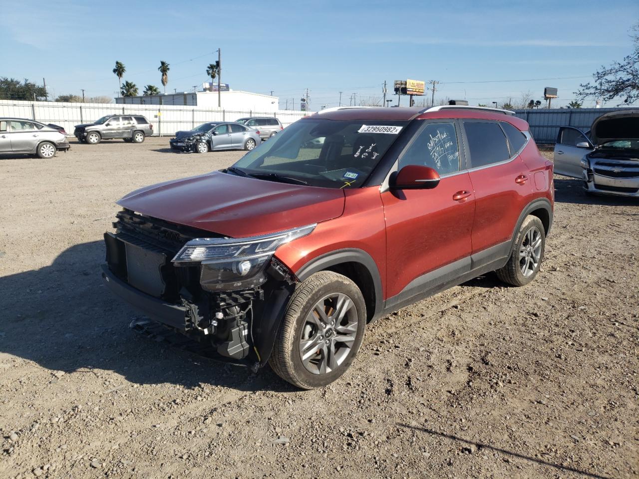 Photo 2 from auction – 2021 KIA SELTOS S with VIN KNDEU2AA1M7059293
