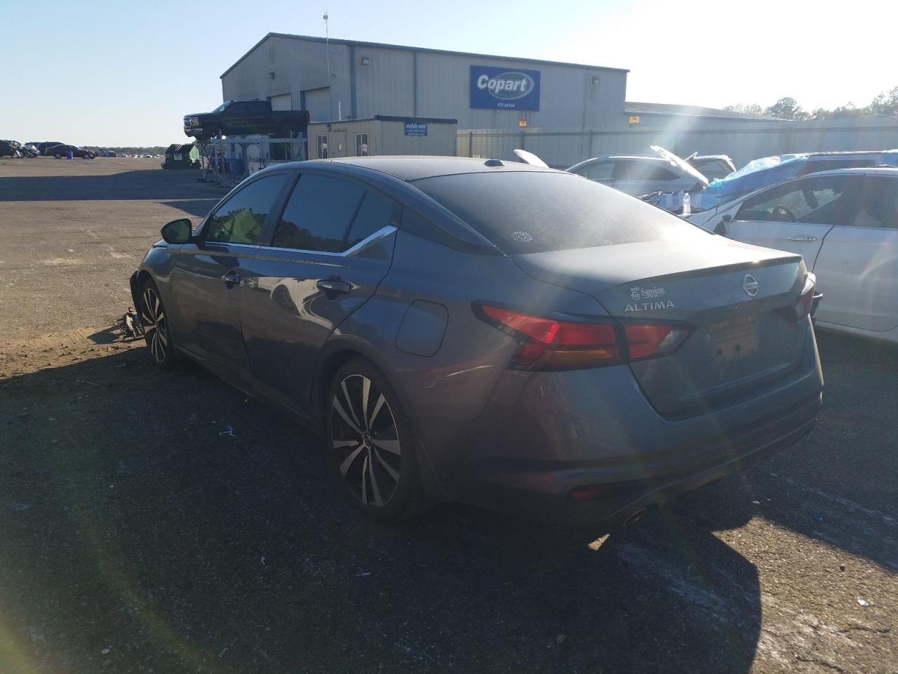 Photo 3 from auction – 2019 NISSAN ALTIMA SR with VIN 1N4BL4CV4KC186003