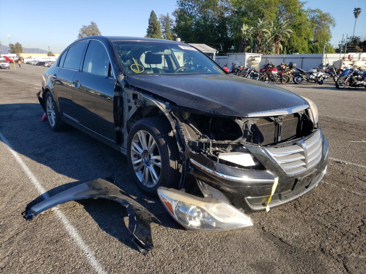 HYUNDAI GENESIS 5. 2012 with VIN KMHGC4DH8CU179653 - Photo from auction
