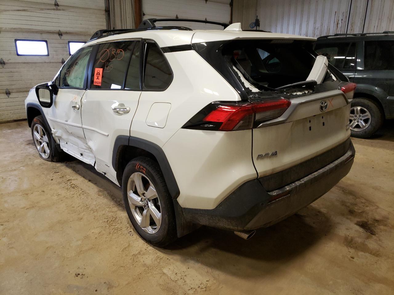 Photo 3 from auction – 2021 TOYOTA RAV4 LIMIT with VIN 4T3D6RFVXMU026002