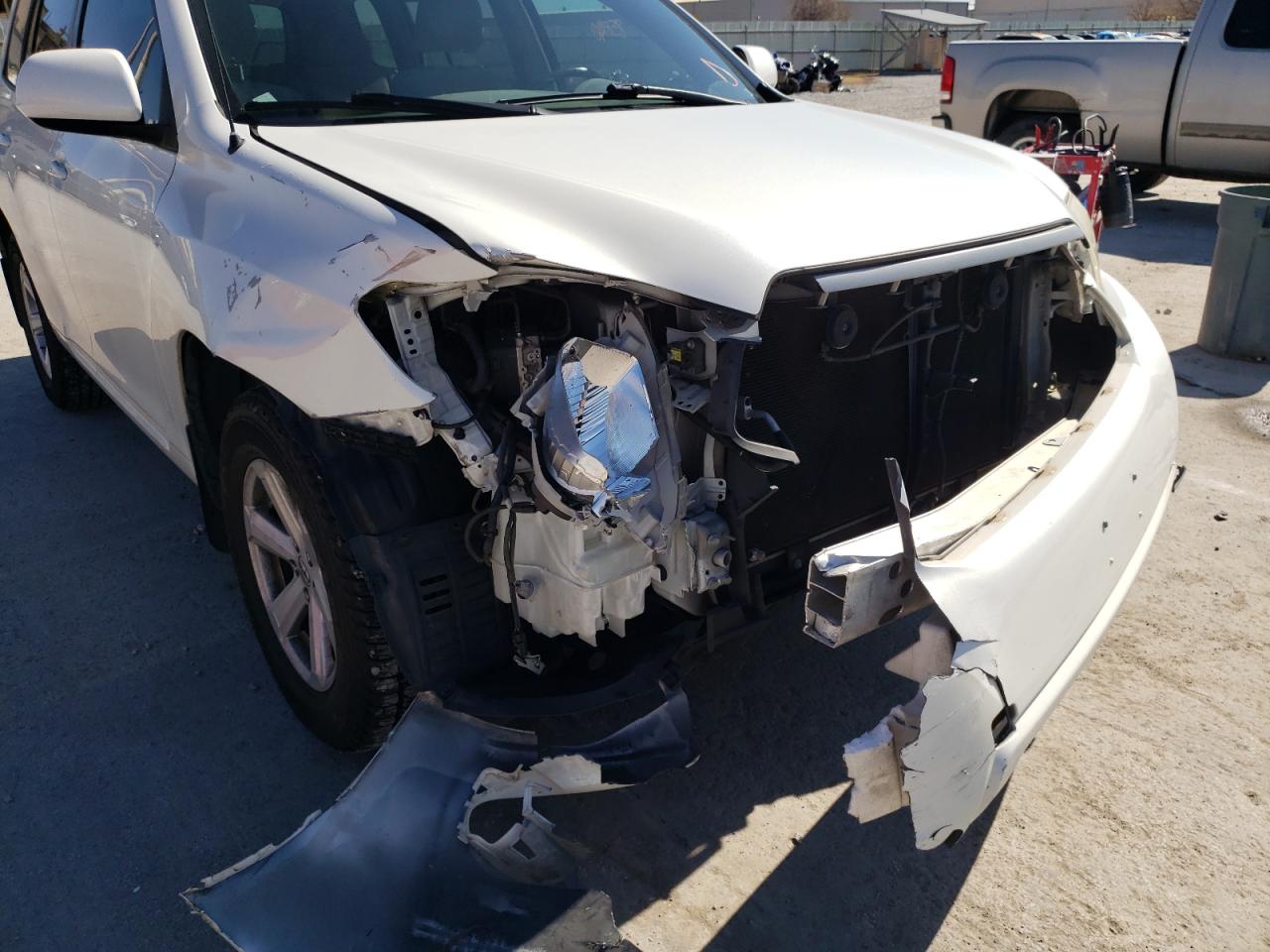 Photo 9 from auction – 2009 TOYOTA HIGHLANDER with VIN JTEDS41AX92083105