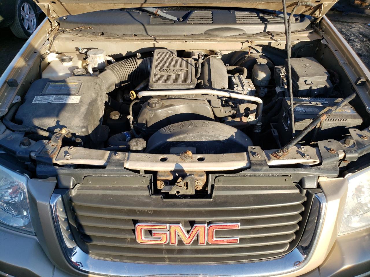 Photo 7 from auction – 2003 GMC ENVOY with VIN 1GKDT13SX32347795