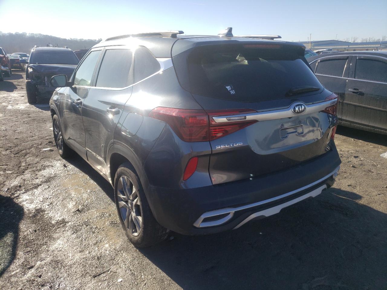 Photo 3 from auction – 2021 KIA SELTOS S with VIN KNDEUCAA6M7092859