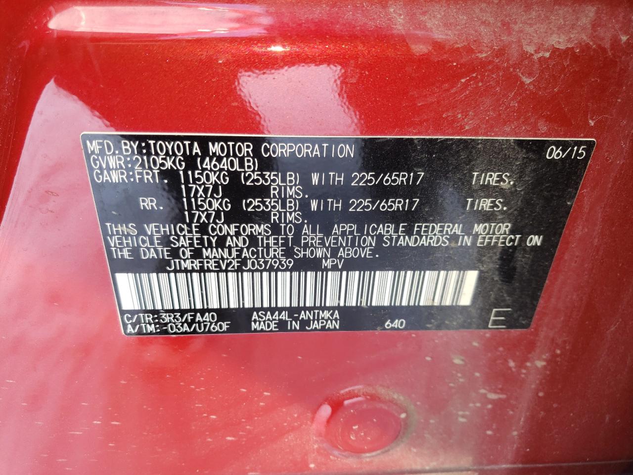 Photo 10 from auction – 2015 TOYOTA RAV4 XLE with VIN JTMRFREV2FJ037939