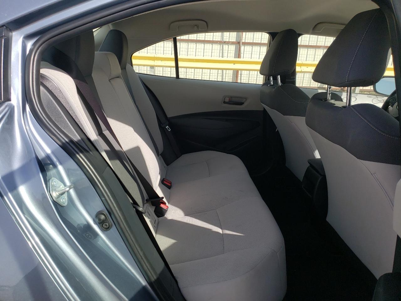 Photo 6 from auction – 2022 TOYOTA COROLLA LE with VIN JTDEPMAE9NJ202369