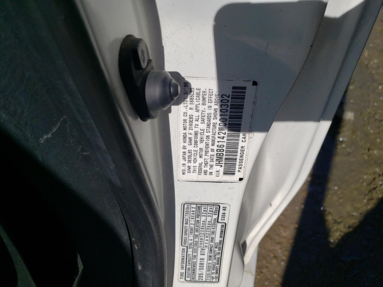 Photo 10 from auction – 1998 HONDA PRELUDE with VIN JHMBB6142WC010302