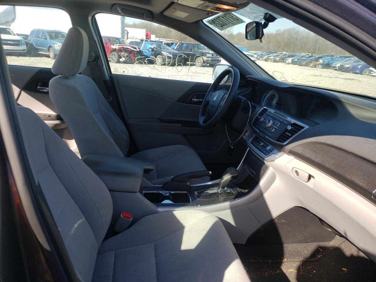 Photo 5 from auction – 2014 HONDA ACCORD EX with VIN 1HGCR2F79EA185283