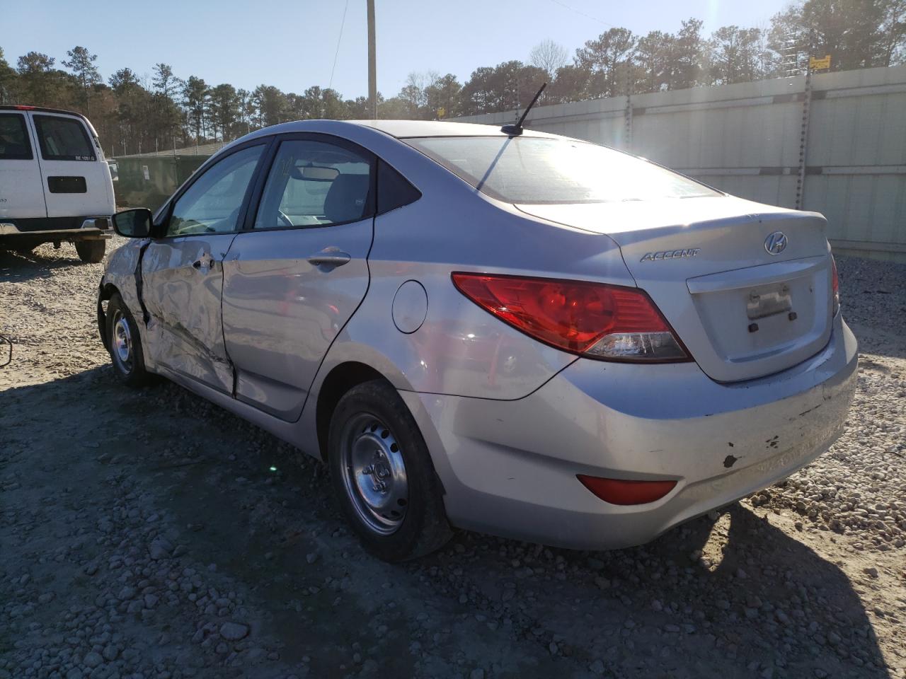 Photo 3 from auction – 2013 HYUNDAI ACCENT GLS with VIN KMHCT4AE5DU414276