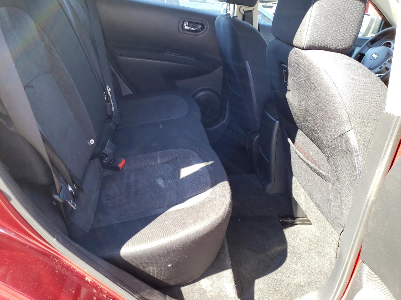 Photo 6 from auction – 2011 NISSAN ROGUE S with VIN JN8AS5MV7BW301693