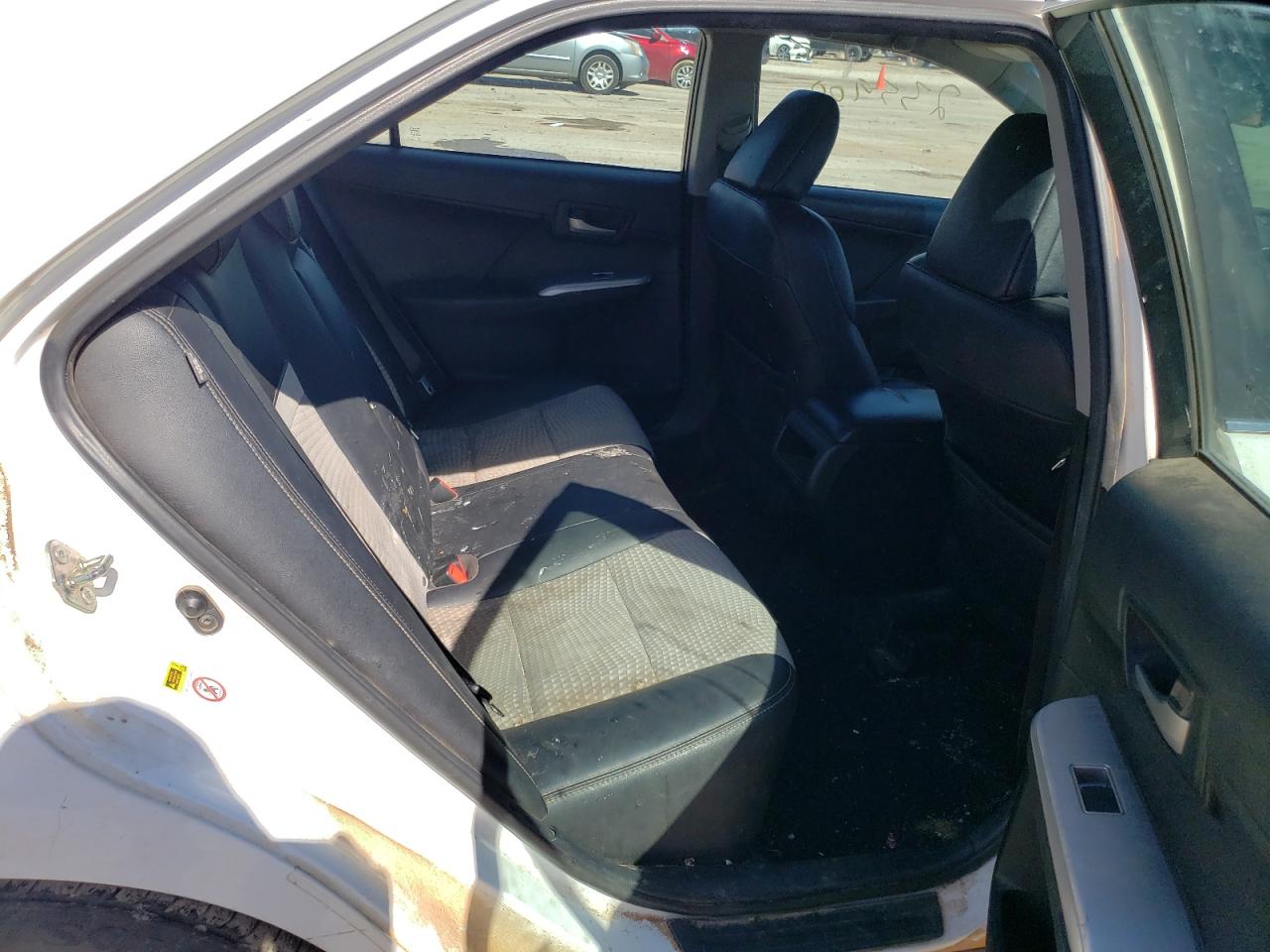Photo 6 from auction – 2014 TOYOTA CAMRY L with VIN 4T1BF1FK4EU310170