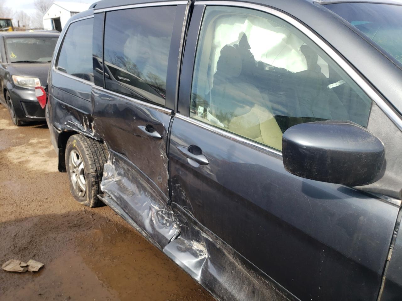 Photo 9 from auction – 2005 HONDA ODYSSEY EX with VIN 5FNRL38425B023487