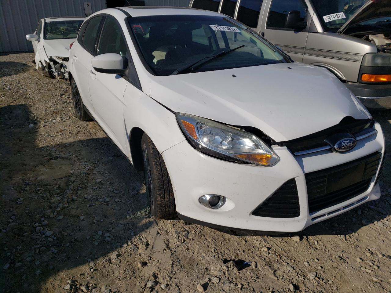 FORD FOCUS SE 2012 with VIN 1FAHP3K26CL402189 - Photo from auction