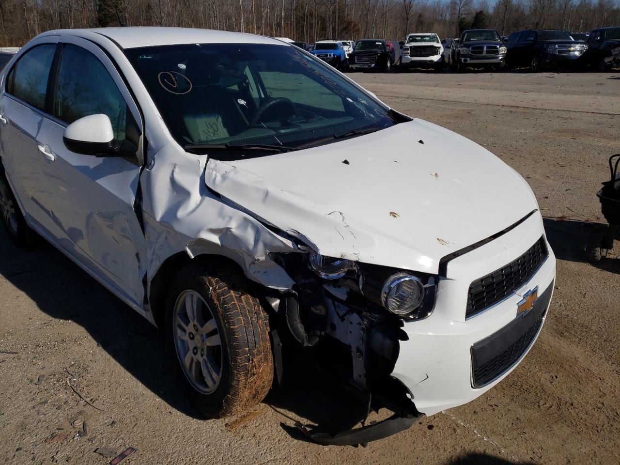 Photo 9 from auction – 2013 CHEVROLET SONIC LT with VIN 1G1JC5SH1D4150394