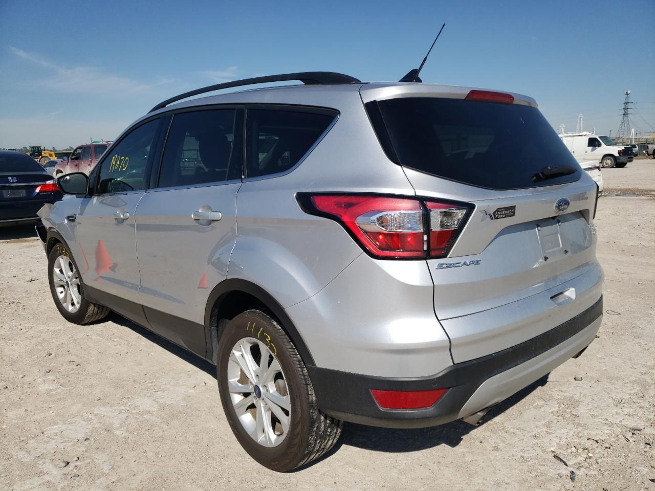 Photo 3 from auction – 2018 FORD ESCAPE SEL with VIN 1FMCU0HDXJUC06022