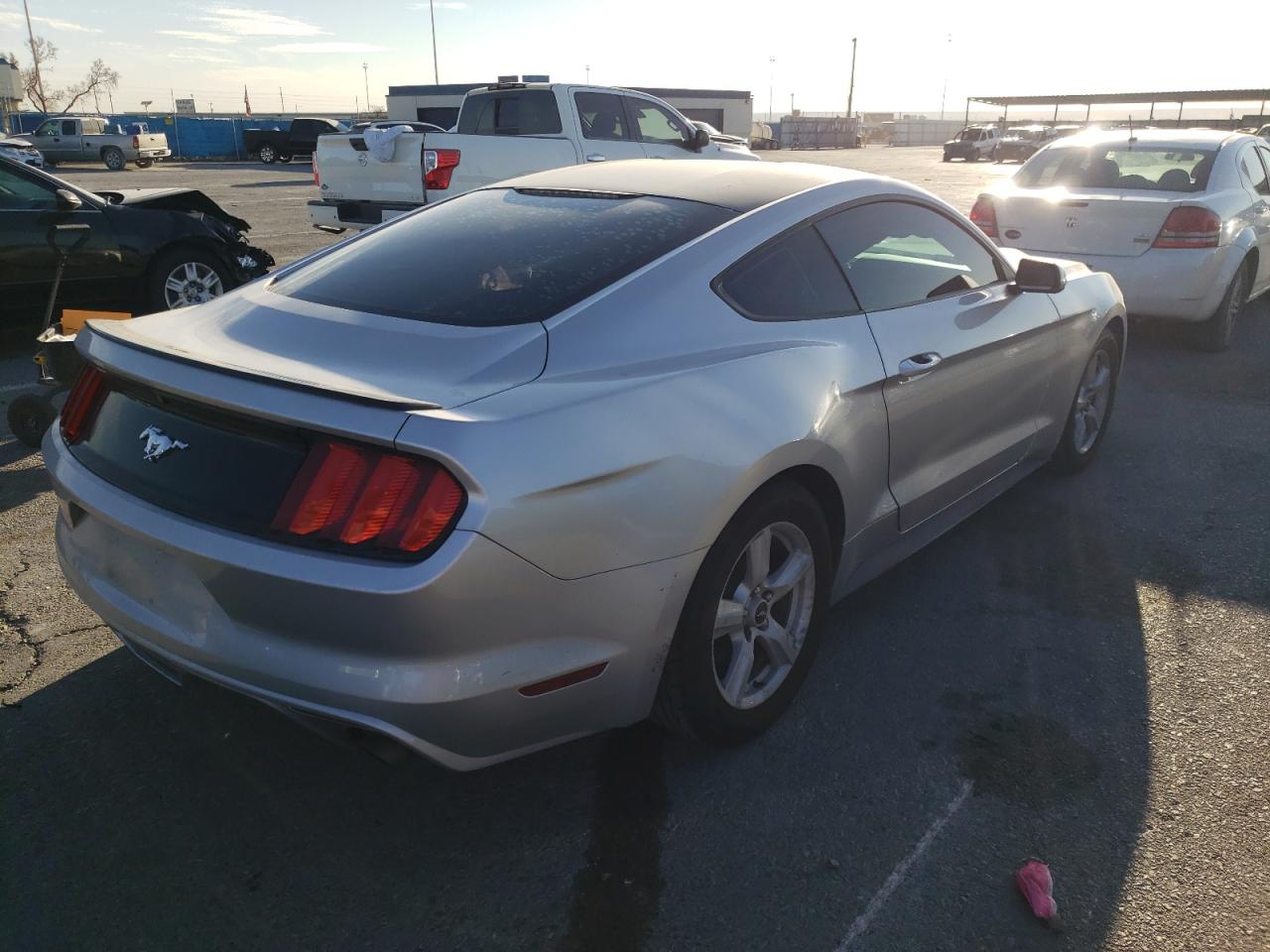 Photo 4 from auction – 2015 FORD MUSTANG with VIN 1FA6P8TH1F5413035