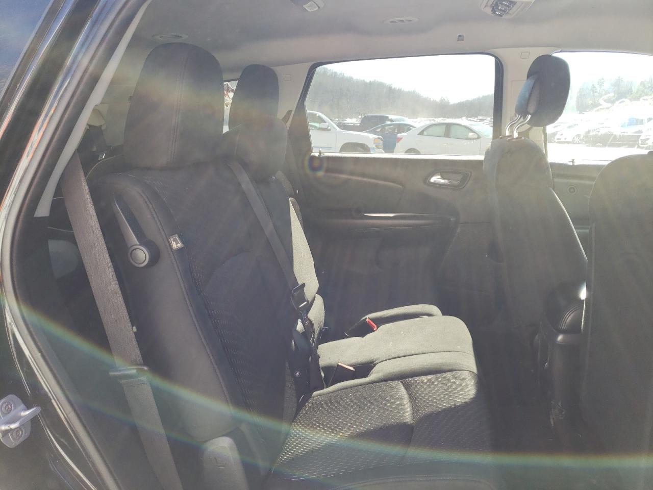 Photo 6 from auction – 2011 DODGE JOURNEY MA with VIN 3D4PH1FG2BT554411