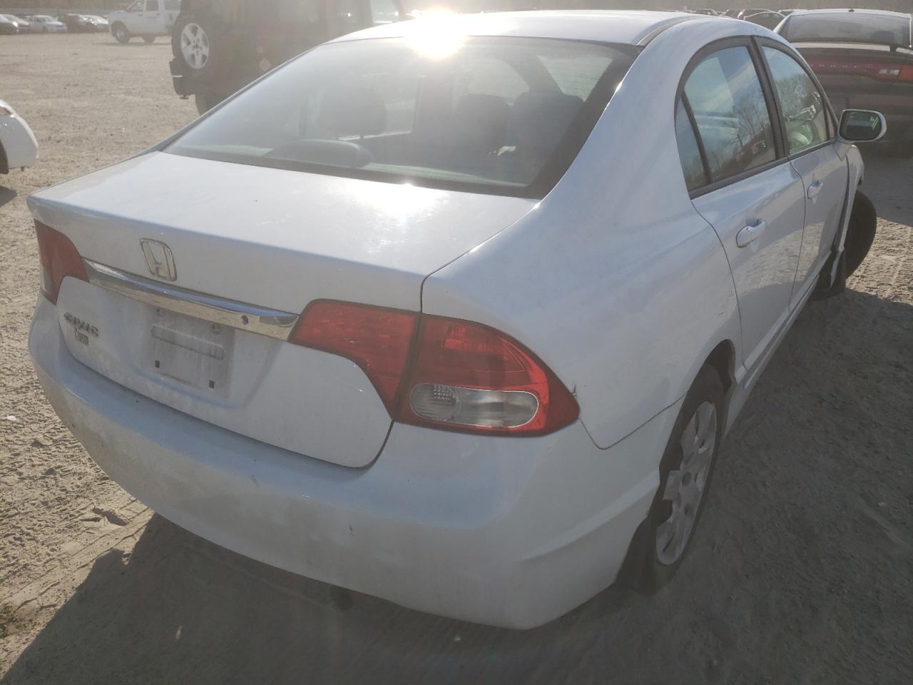 Photo 4 from auction – 2009 HONDA CIVIC LX with VIN 19XFA16559E040840