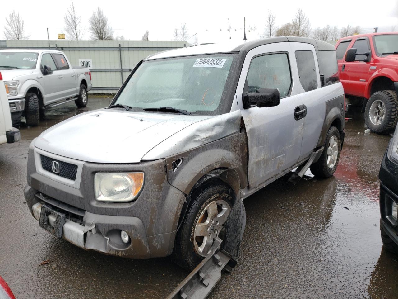 Photo 2 from auction – 2003 HONDA ELEMENT EX with VIN 5J6YH285X3L019644