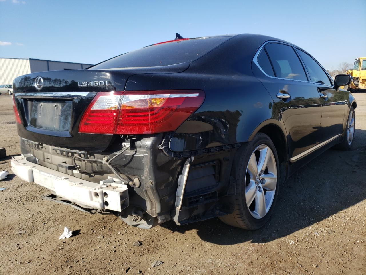 Photo 4 from auction – 2011 LEXUS LS 460L with VIN JTHGL5EF0B5043693