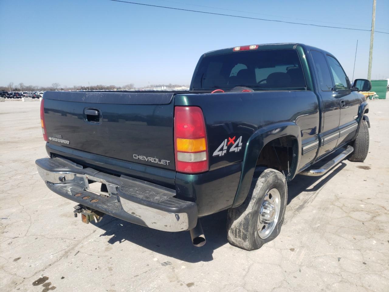 Photo 4 from auction – 2002 CHEVROLET SILVERADO with VIN 1GCHK29U32E133288