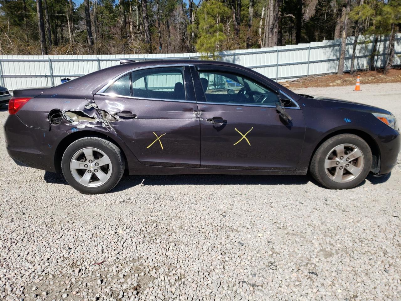 Photo 9 from auction – 2015 CHEVROLET MALIBU 1LT with VIN 1G11C5SL2FF121949