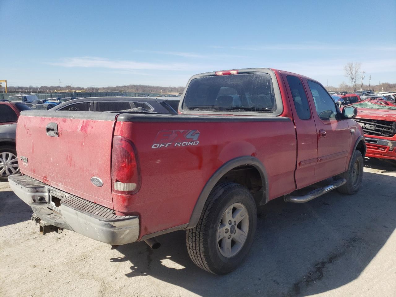 Photo 4 from auction – 2002 FORD F150 with VIN 1FTRX18L02NA98041