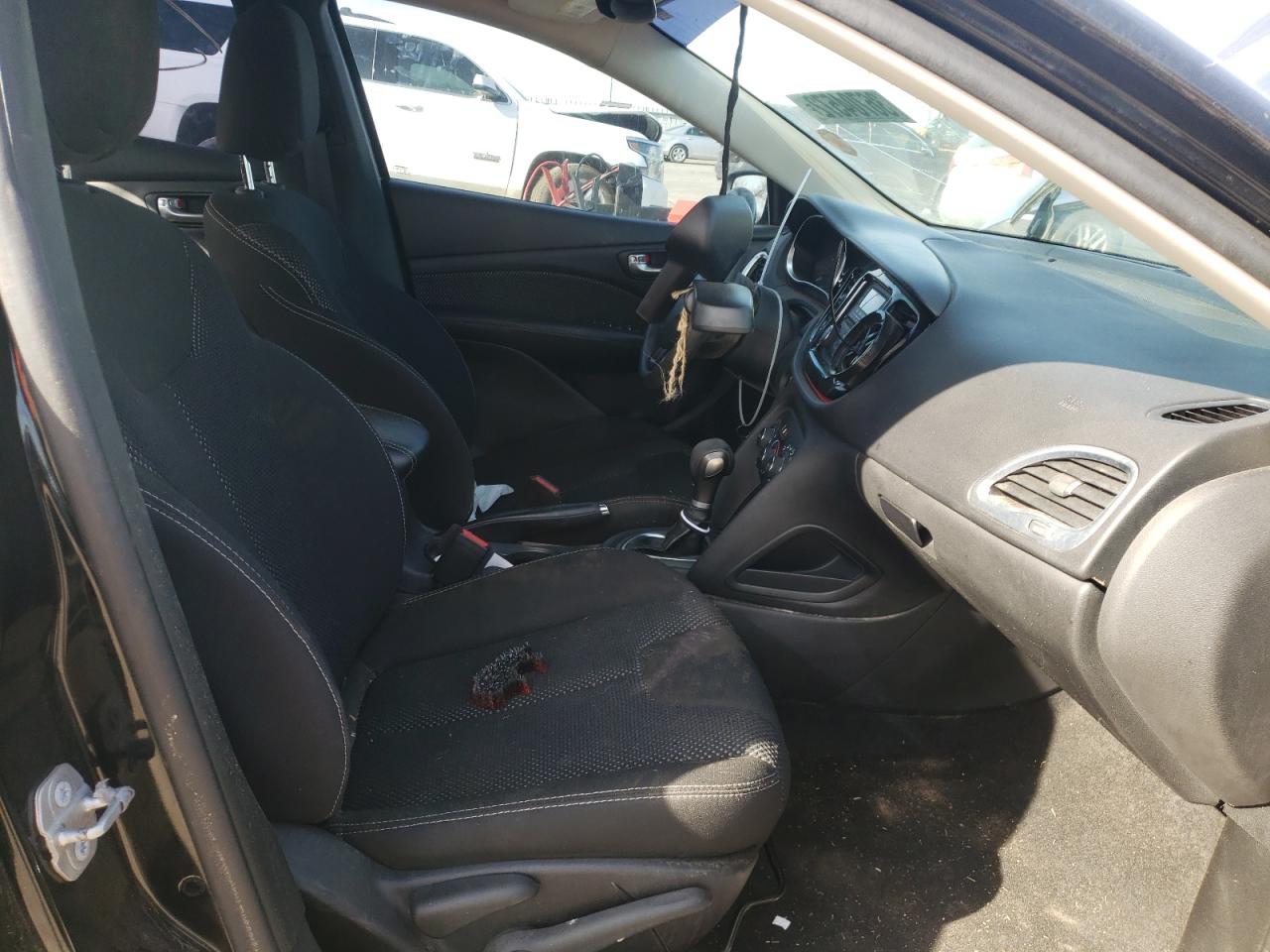 Photo 5 from auction – 2016 DODGE DART SXT with VIN 1C3CDFBB5GD652770