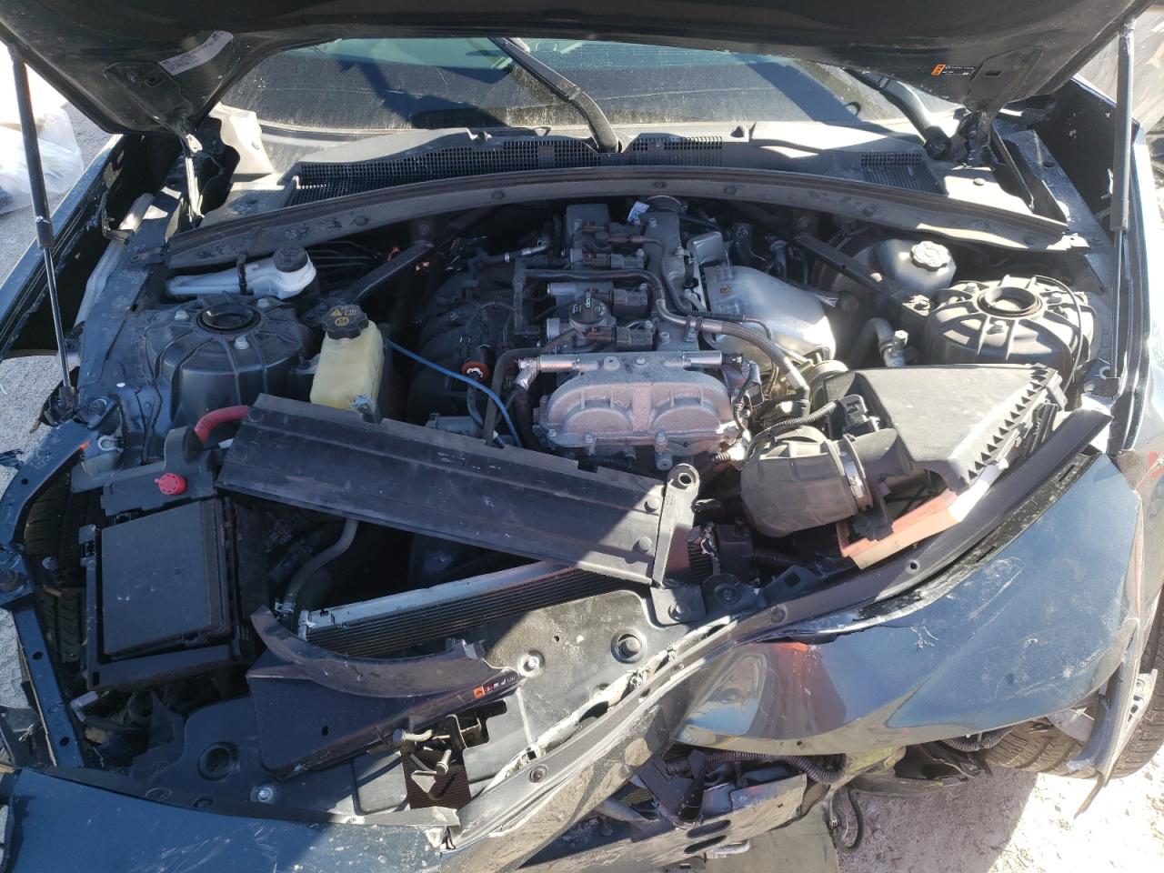 Photo 7 from auction – 2019 CHEVROLET CAMARO LS with VIN 1G1FB1RX4K0115965